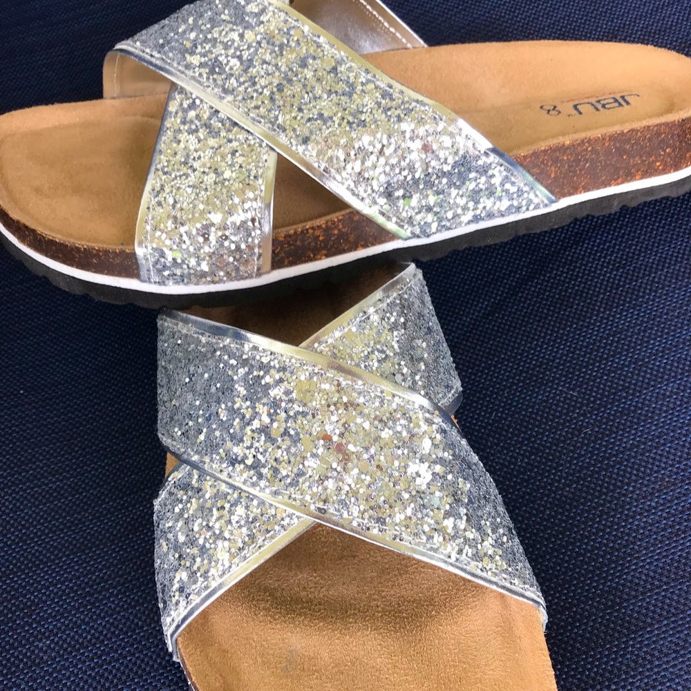 💥NEW Silver sparklY glitter slides NWOT 💥